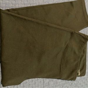 Never worn J Crew black full length leggings size xl